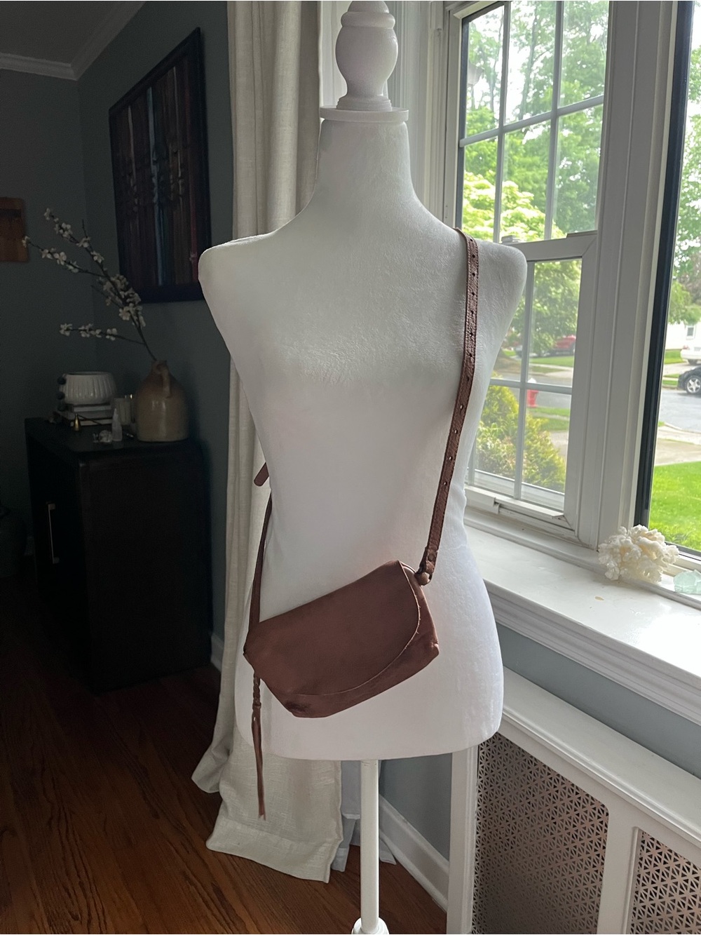 We The Free distressed brown leather mini crossbody bag boho classic hipster